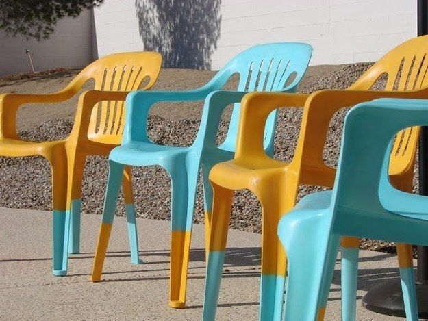 пластиковые стулья.jpg